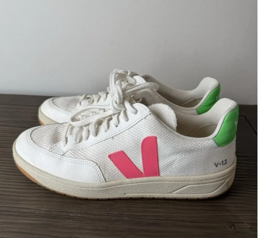 VEJA V-12 B-Mesh Sneaker Shoe Sz 41 Men’s 8 Women’s 10 White Green Pink